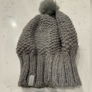 Pistil Pom Pom beanie women’s grey furry Pom woven